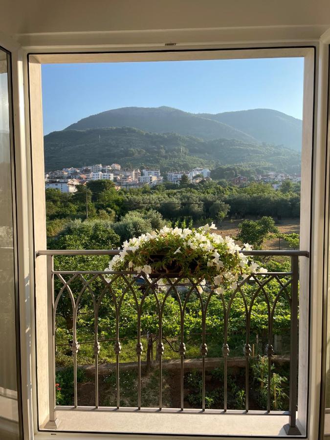 Petivat Gardens Apartman Kültér fotó