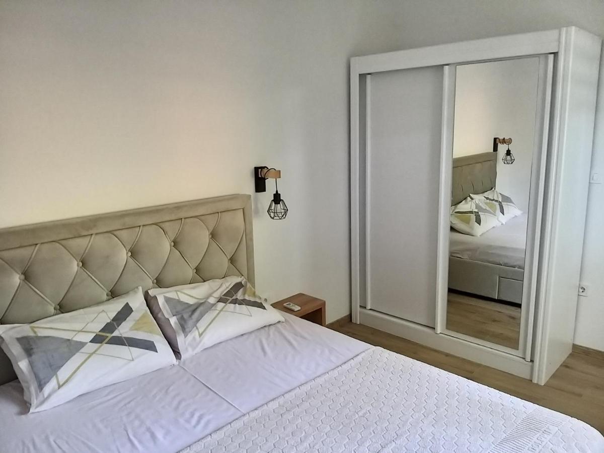 Petivat Gardens Apartman Kültér fotó