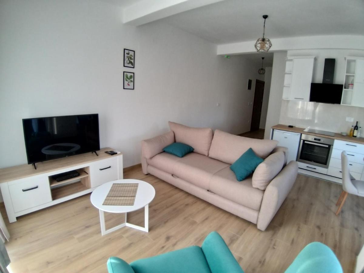 Petivat Gardens Apartman Kültér fotó