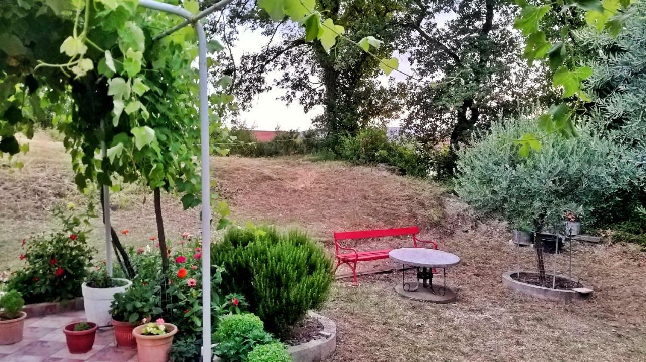 Petivat Gardens Apartman Kültér fotó
